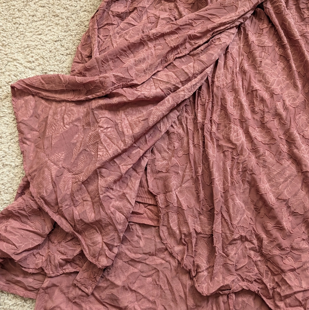 Torrid Pink Floral Burnout Jacquard Wrap Midi Dress Size 3 - Picture 10 of 16